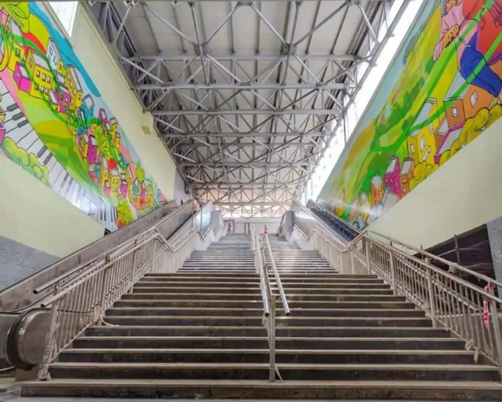 Howrah Metro Stairs