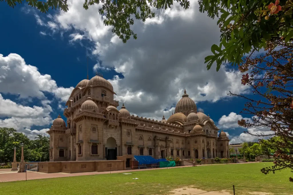 Belur Math Sandhya Arati timing